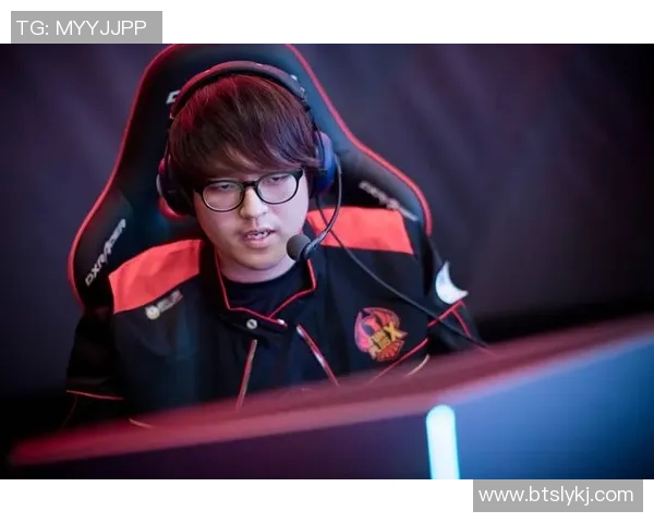 深入分析FPX在S15电竞总决赛中的战术意识与决策能力 深入分析FPX在S15电竞总决赛中的战术意识与决策能力